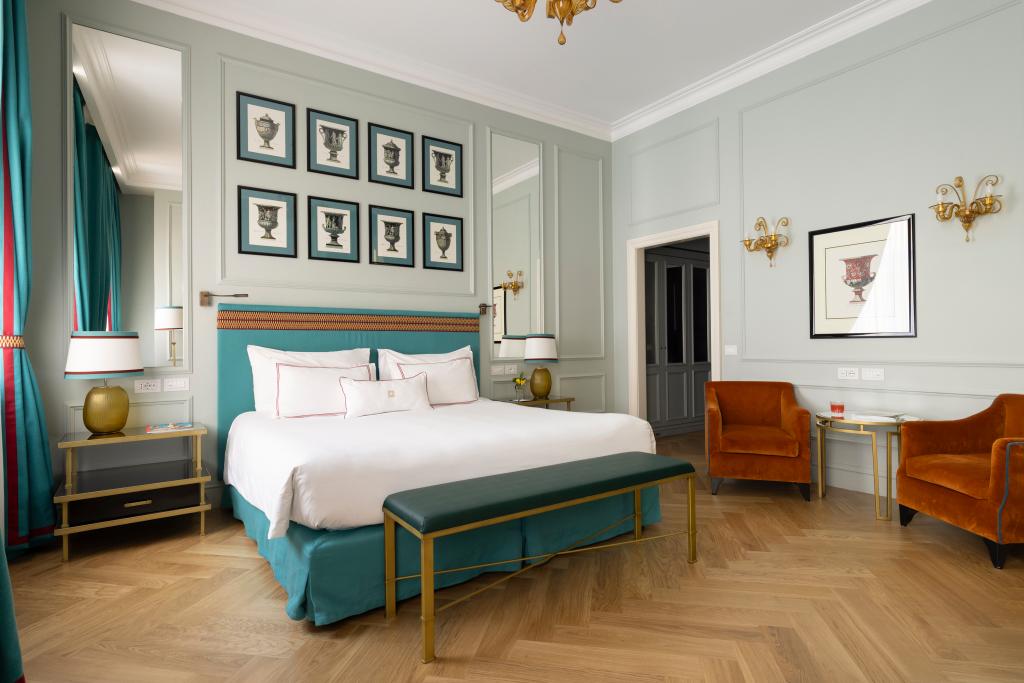 Discover the Prestige Suite at the Palazzo RIpetta hotel in Rome
