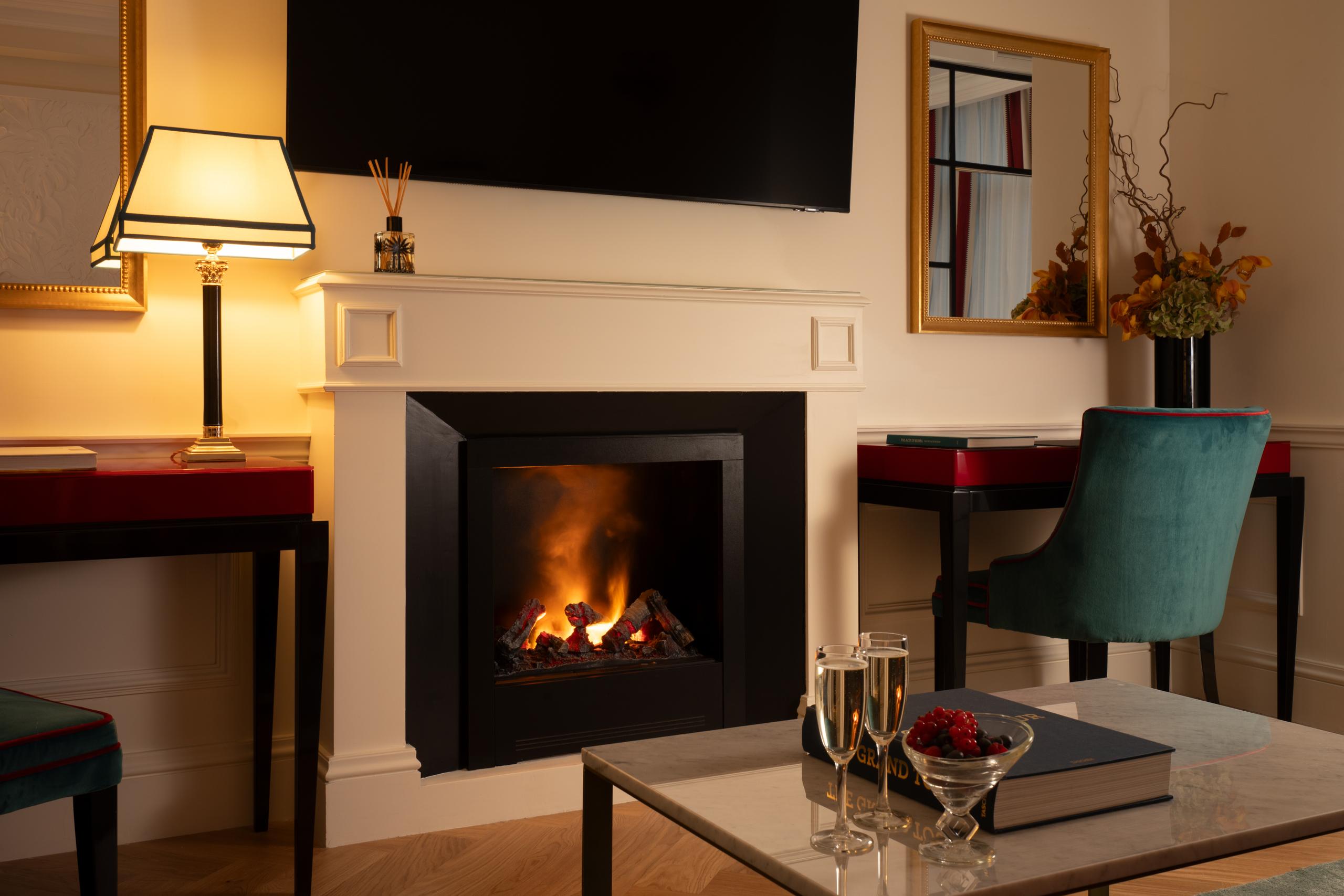 316 9 Romantic Suite